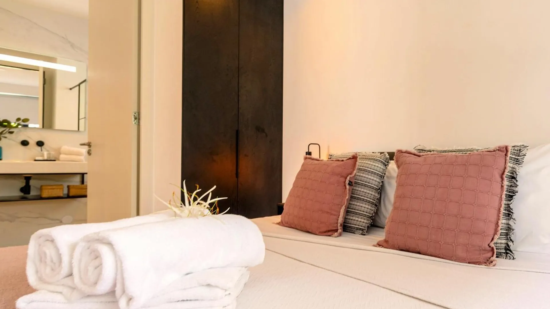Casa Di Chibi Chibi - Excellently Located Apartment Jan Thiel 0*,  Curacao