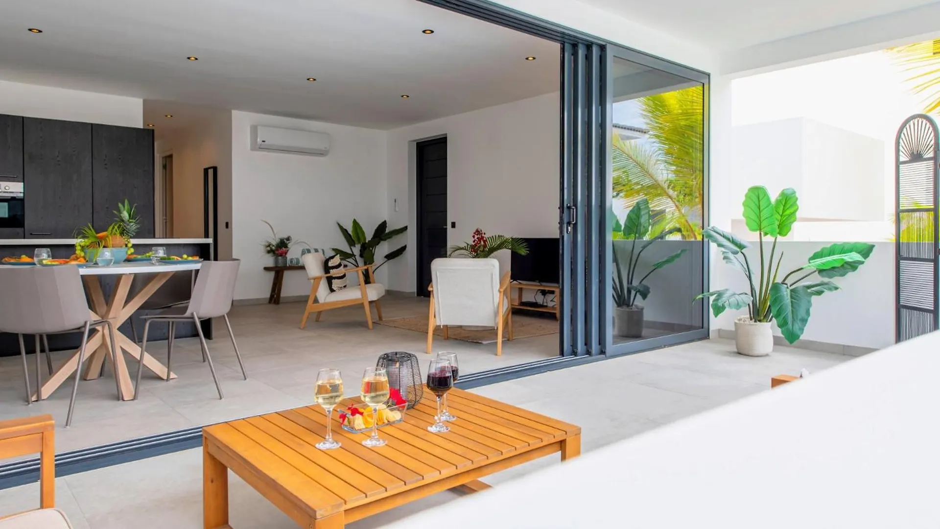 Casa Di Chibi Chibi - Excellently Located Apartment Jan Thiel